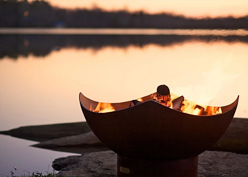 36" Manta Ray Outdoor Fire Pit 4 36" Manta Ray Outdoor Fire Pit - Image 4