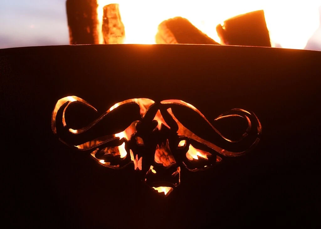 41" Africa's Big Five Outdoor Fire Pit 10 41" Africa's Big Five Outdoor Fire Pit - Image 10