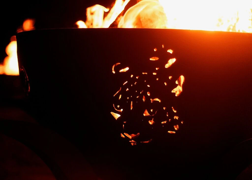 41" Africa's Big Five Outdoor Fire Pit 8 41" Africa's Big Five Outdoor Fire Pit - Image 8